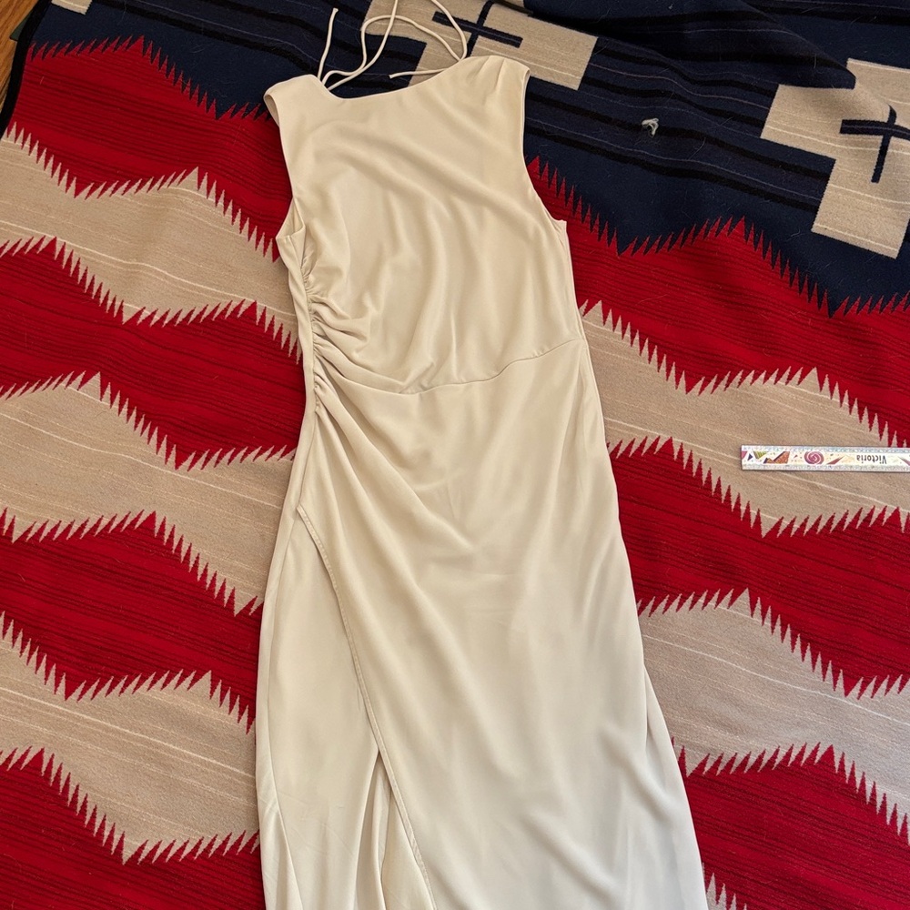 Abercrombie & Fitch open back ivory Dress with slit detail women’s medium tall